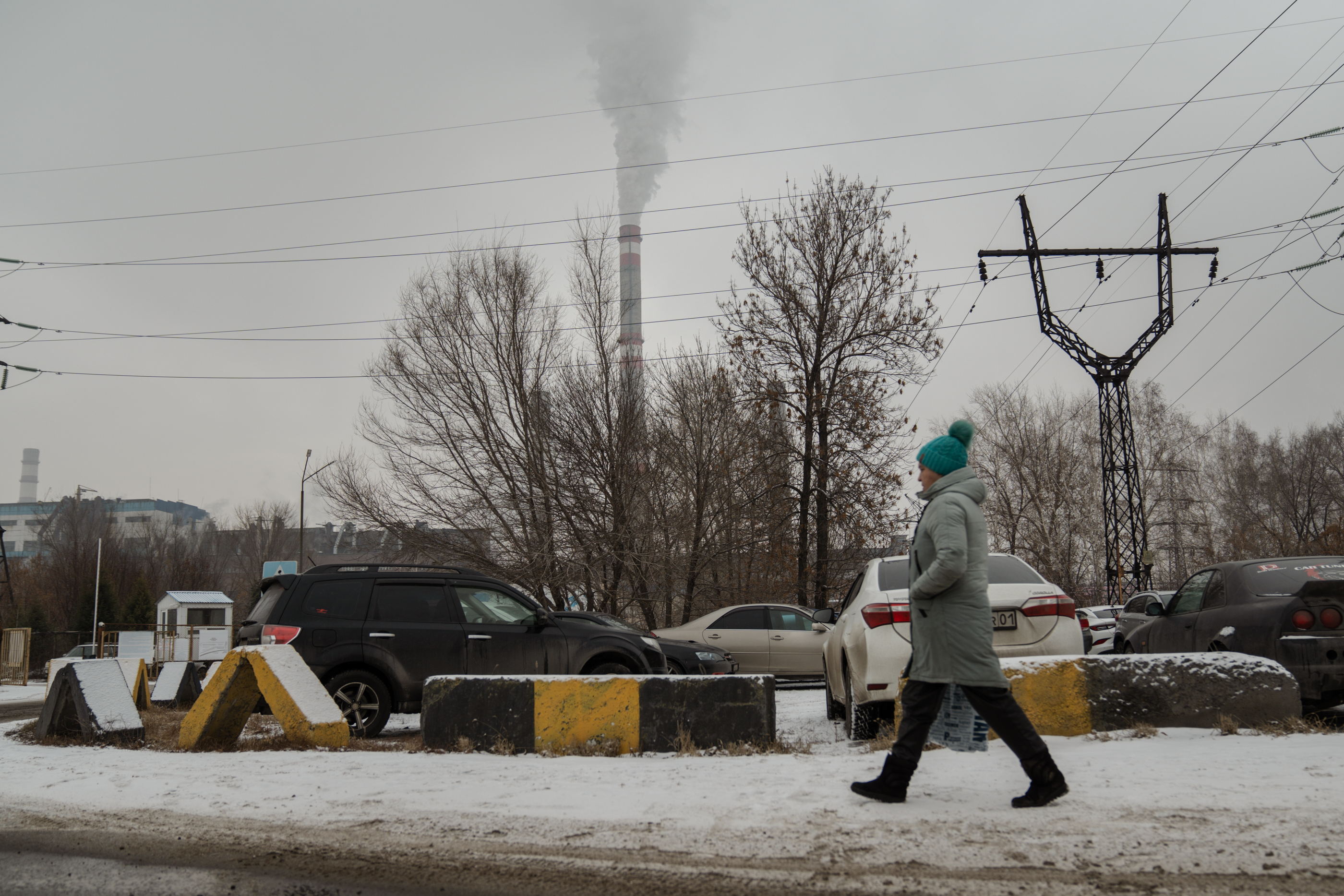 Әйелдің шәуетпен жабылған үлкен клиторының фотосуреттері